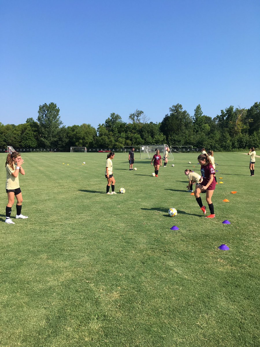 CarolinaRapids Girls tweet media