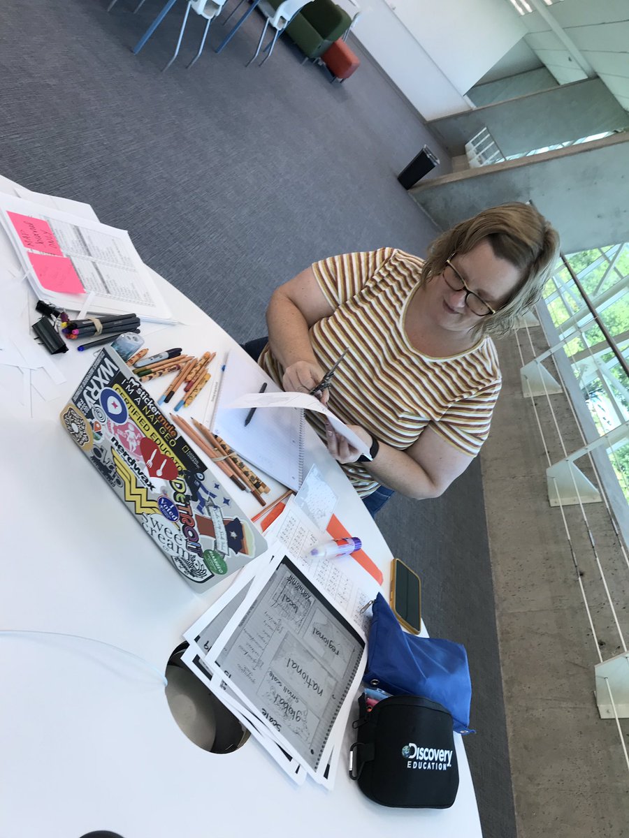 HeckoC's tweet photo. 2019-2020 School year here we come! #WorkingInTheCity #SafeSchoolTraining #CSCurriculumPlanning @LexingtonOne @SaxeGothaEle #ElementaryToHighSchool https://t.co/Ci0CxhNlap