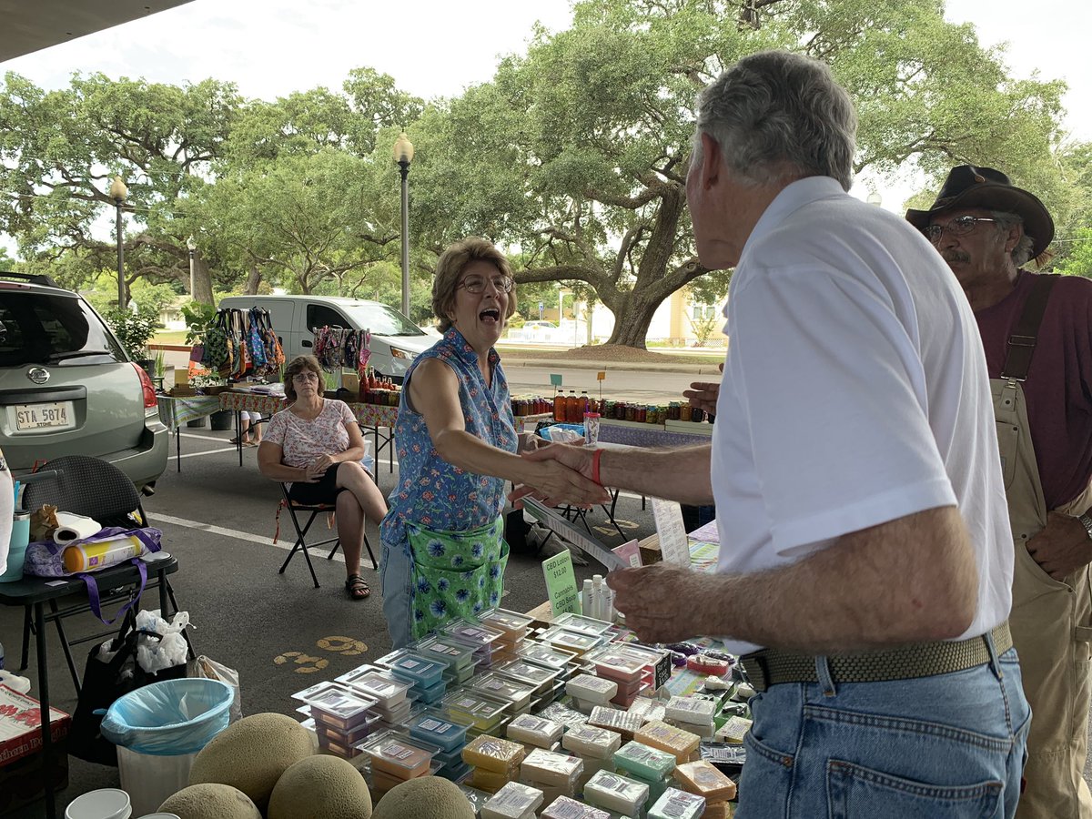 Andy_for_AG's tweet photo. Visiting the Biloxi Farmers Market with my brother @jonmtaggart after working an early shift change and a radio interview. Folks on the Coast are eager for leadership that understands their unique needs. 
Donate at https://t.co/RvWhZpvz3R #WheresAndy #CounselForMS #JoinTheATeam https://t.co/fYwcH2TVcg