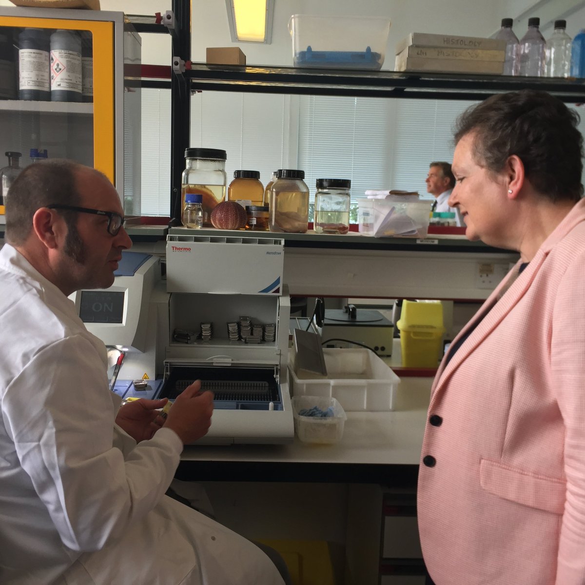 Thank you to <a href="/TamFinkelstein/">Tamara Finkelstein</a>, <a href="/DefraGovUK/">Defra UK</a> Permanent Secretary for visiting our Weymouth Lab today. Great to demonstrate our science and how our work helps ensure safe and sustainable seafood!