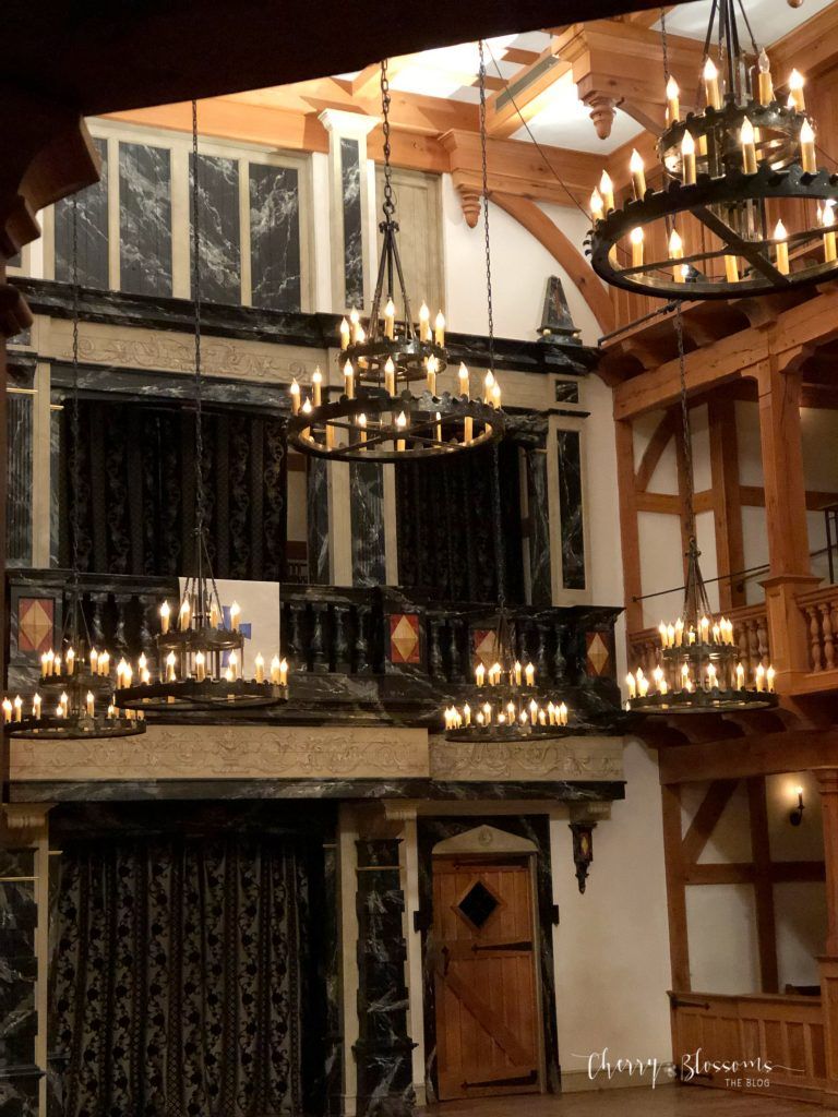 WhereismySolace's tweet photo. The little city of @Staunton,VA is full of shops, restaurants, a replica of Shakespeare’s Blackfriars Playhouse &amp; so much more. Come explore this adorable city with us!
https://t.co/ZiLnLjMSsA     
#familytravel #staunton #Shakespeare #travel #familyvacation #virginia #travelblog https://t.co/6z8UYZEoxd