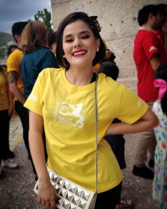 TatianaDelReal's tweet photo. Ganamos el premio del público! Arriba Celaya!! Arriba @sequiagiff https://t.co/xlLbFSEPCZ