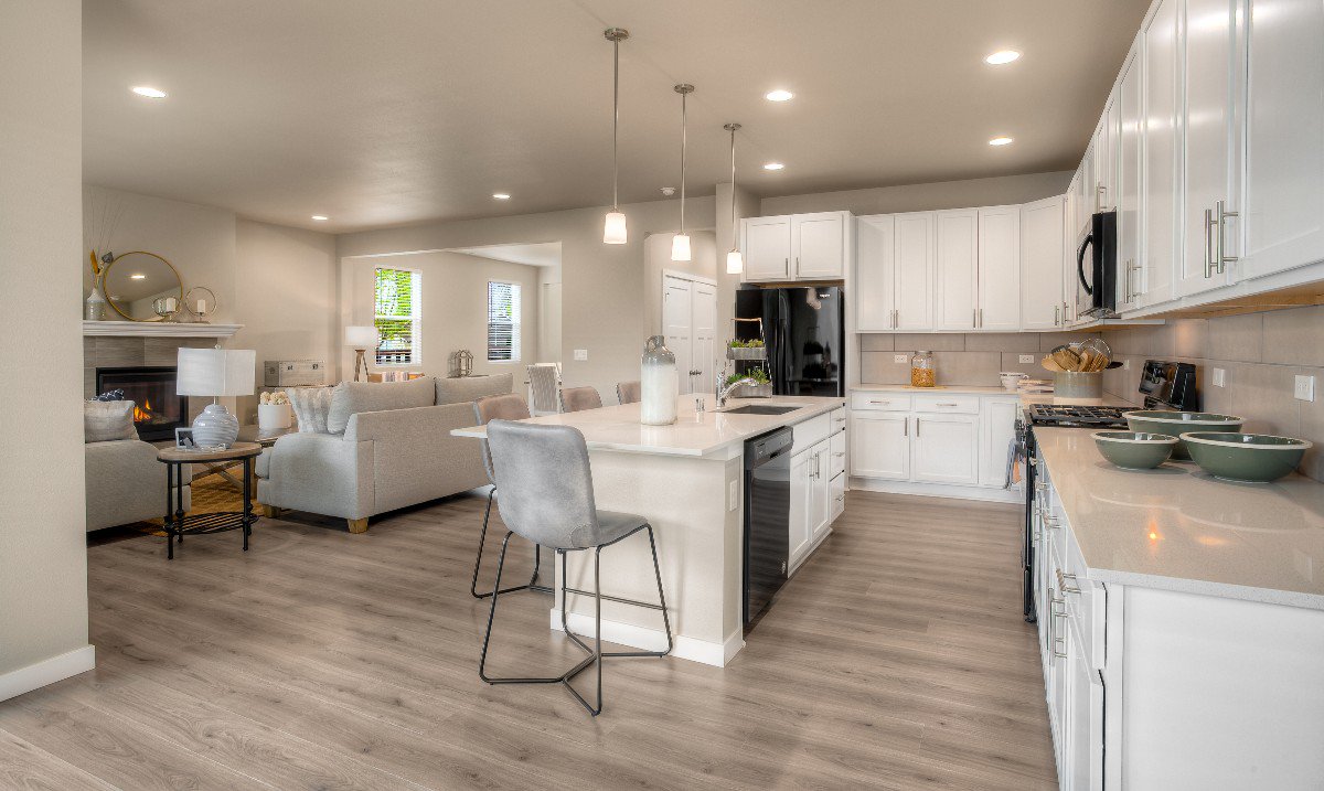 CenturyCommWA's tweet photo. This week, we are featuring the Gabriel located at the Preserve, Homesite 219.The Gabriel is a spacious three-bedroom residence with great room, fireplace, and den. Enjoy the upstairs loft and large patio.  #CenturyCommunitiesWA #FeaturedHome #Tumwater https://t.co/a0ttExSA00 https://t.co/WCqQ1L7iDn