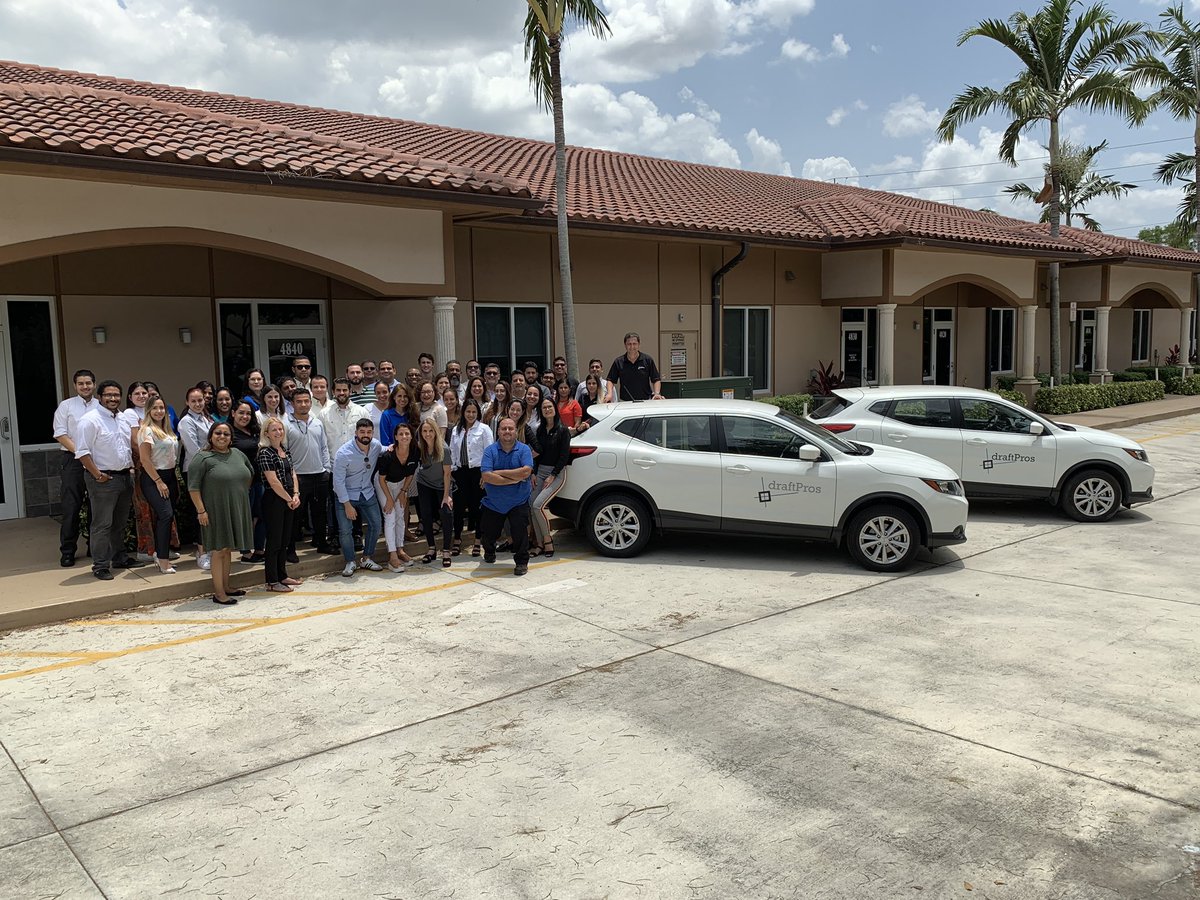 draftPros_'s tweet photo. Our office in sunrise looking spiffy! #telecommunications #engineering #engineeringtomorrow #telecommunications #smartcities #futurecities #draftprosdelivers https://t.co/e7bIy8qAuC