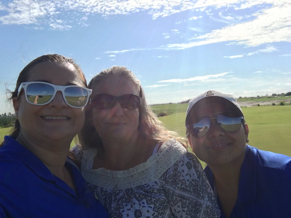 MarianaBushHR's tweet photo. @StreamsongJobs itโs a beautiful day for The Gauntlet at Streamsong Black! #workhereplayhere #livingthedreamatthestream #workatStreamsong https://t.co/Fuk59Tsg8g