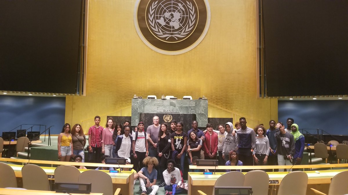 rendyirving09's tweet photo. At the rooms of the United Nations, Thanks to Juan Reyes for the excellent tour, i appreciate it.
@UN,@MetaBronx,@TheGlassFiles,@jonmannionBASE,@jonmannion,@BronxSoftware, @jiminparklover1,@dazilet,@Omar87400872,@aissato94905578 https://t.co/0wif8XMf5a