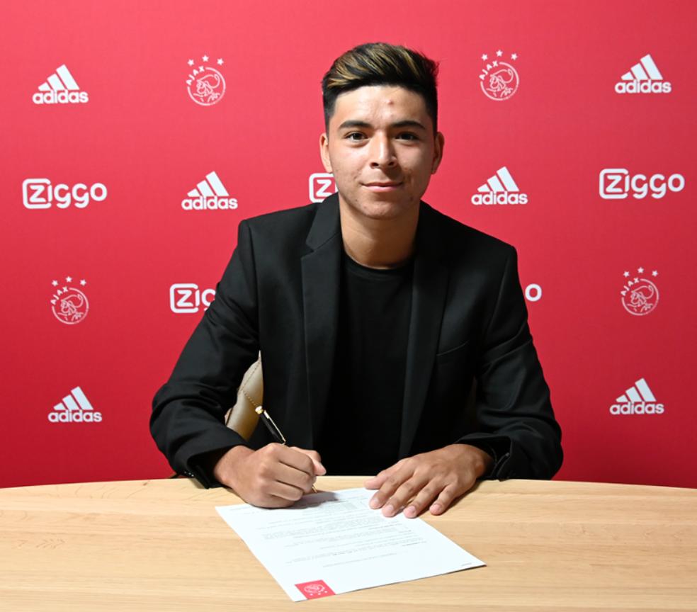 USYNT's tweet image. Congrats to 2018 @ussoccer Young Male Player of the Year @aleexm21 on signing with 🇳🇱 giants, @AFCAjax!  

ajax.nl/streams/actuee…