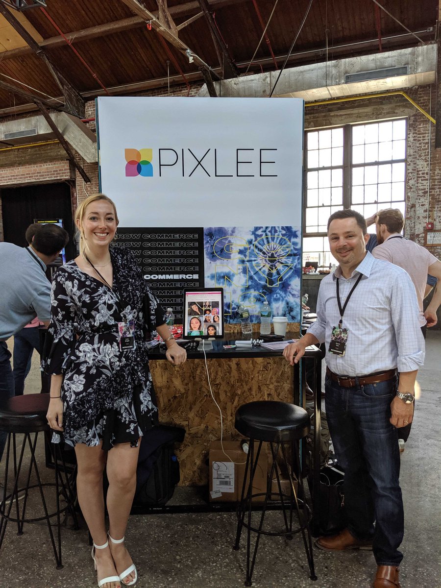 Pixlee TurnTo tweet media