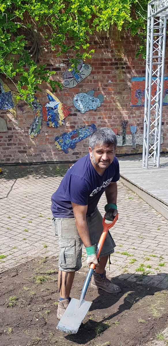What an amazing day we had volunteering at <a href="/HenshawsArts/">Henshaws Arts&Crafts</a> doing some ground work for their Urban Beach Event opening on 4th August. Helping our local community is part of the culture we promote at @FinancialForce #FF4Good #FinancialForce #Henshaws