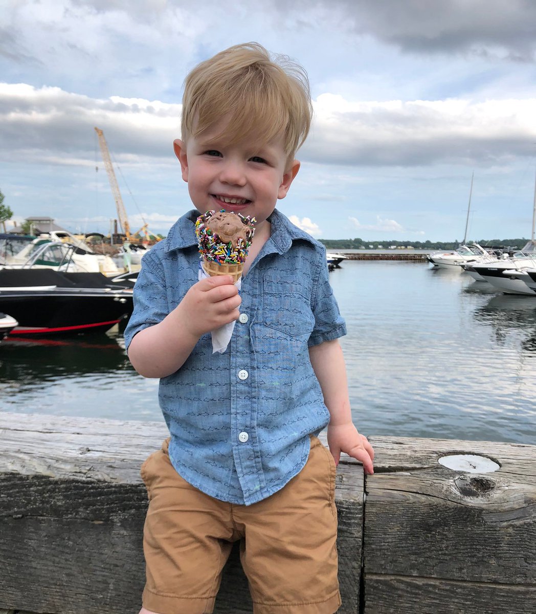 COWSICECREAM's tweet photo. Life is better with Sprinkles...and Ice Cream🍦🌞
#cowsicecream #cows #creamery #delicious #besticecream #sprinklecone #cutie
📸 :@tmossey09 https://t.co/0QgKn0Wybk