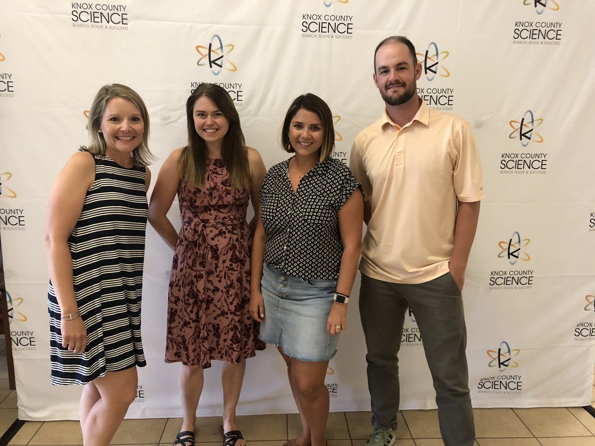 amyhancock87's tweet image. New year, new team! Excited for a great year ahead. #KCSScience2020 @CathyGinel @GCope42 @calisclassroom