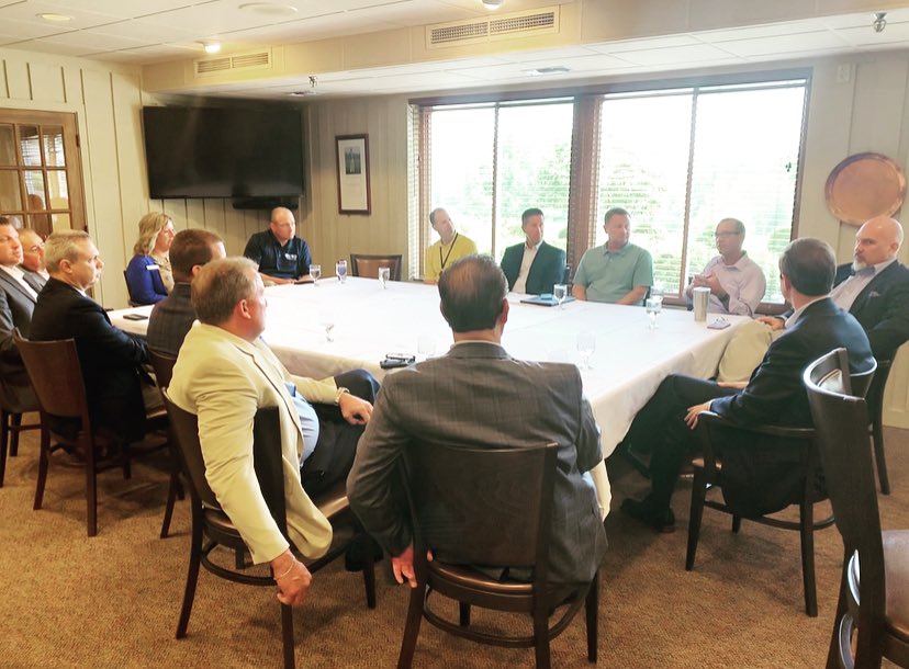 AmyRazor's tweet photo. @AndyBeshearKY Thanks for taking the time today to speak to Superintendents in NKY on the importance of education for our democracy and economy. We have less than 100 days to change the future of Kentucky! #allinforkids #strongertogether @NKCESKids1st #ConnectGrowServe💚 https://t.co/EJj8fEiaEa