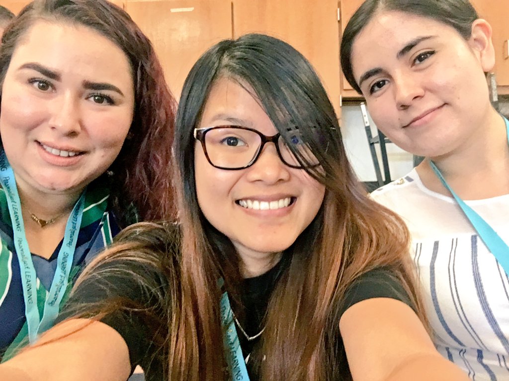 Gusa5587's tweet photo. @PersonalizeDISD #PLCruise 
Blended learning it is about shifting teaching technology practice 💫 The future is bright 💫 https://t.co/8hsqA4jelZ