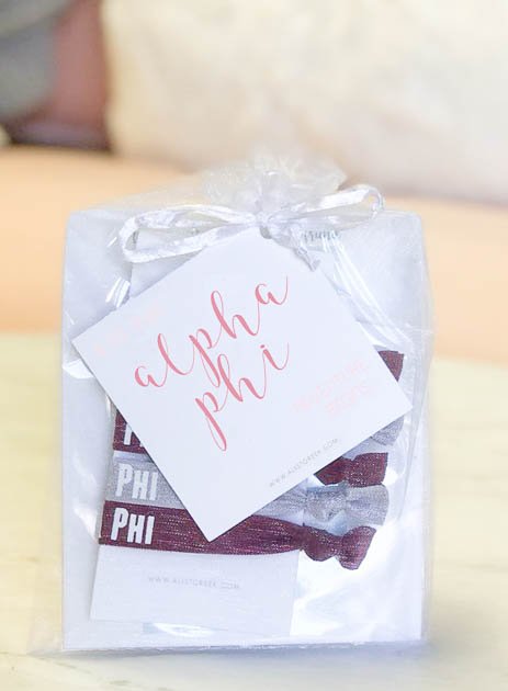 a_listgreek's tweet image. Bid Day is right around the corner, are you prepped and ready? Don’t worry if not, you still have a little bit of time and we’re here to help make sure you have the two most important aspects taken care of, theme and gifts! #alphaphi #aphi bit.ly/2JZ2hbN