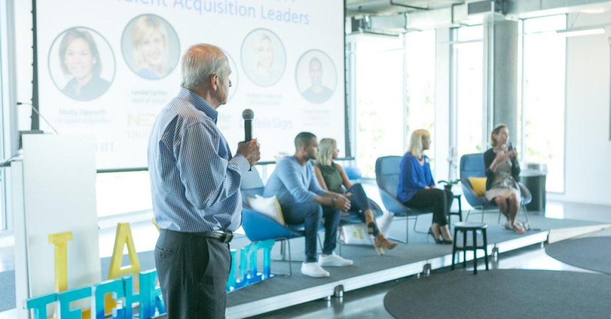 hackerrank's tweet photo. Get the latest insights from this year's #LAXTechRecruit Conference from talent leaders like Lou Adler, Molly Sigworth of FabFitFun, Lyndal Larkin of NEXT Trucking, and more: https://t.co/ccrxofxYet https://t.co/Dcffd0PkoR