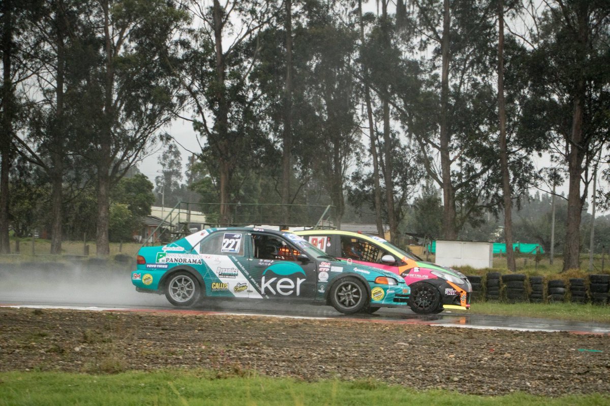 DynamicsRace's tweet photo. Chase @tc2000colombia 2019. Carrera durísima, dos horas con la primera pasada por agua. Al final puesto 8 en TC 2000; por problemas con el llenado de combustible perdimos 2 puestos a falta de 5 minutos 😥. https://t.co/JD0dnkF94n