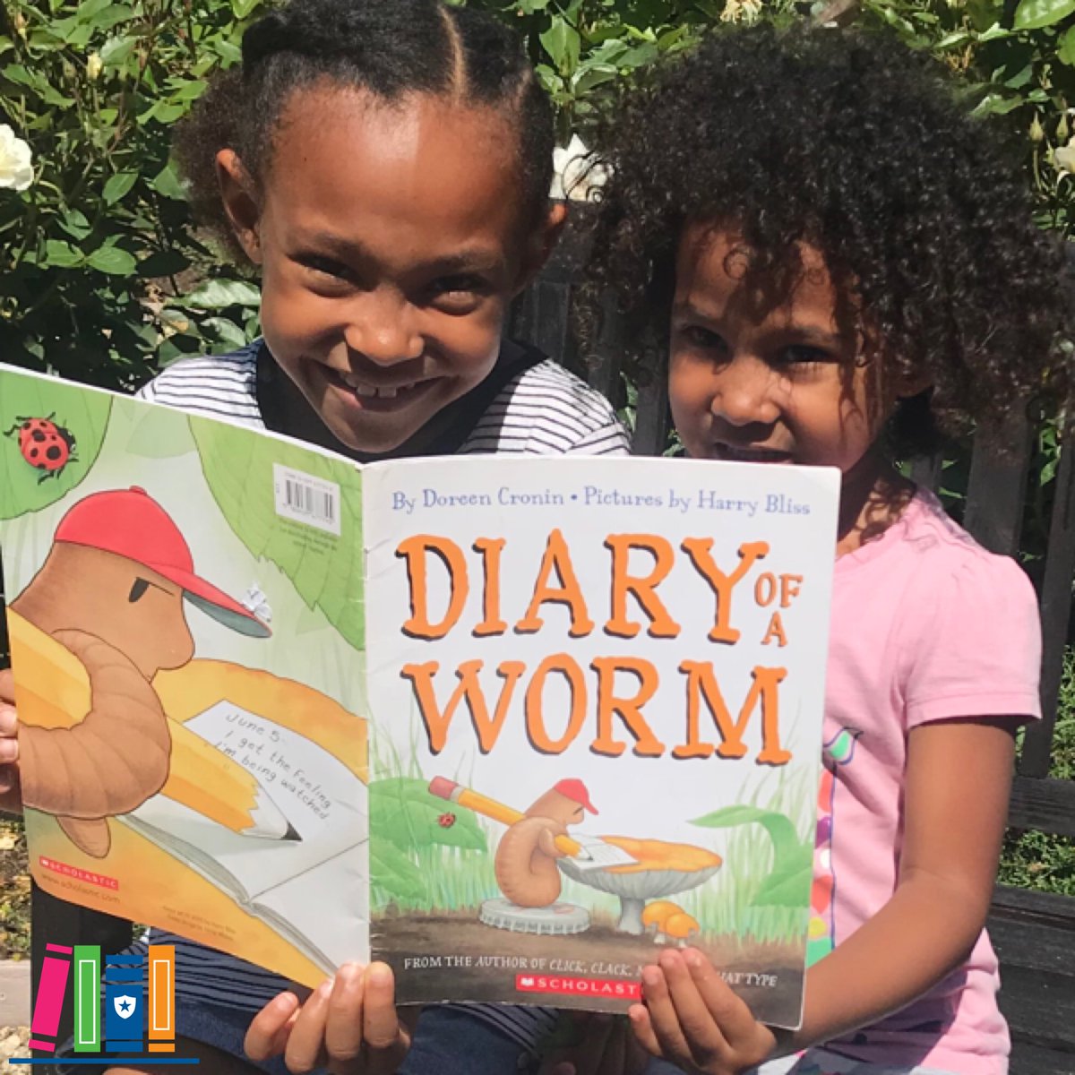 litleagueboxes's tweet photo. Precious readers enjoying our Diary of a Worm box. Such a clever, funny book, it’s sure to be a hit with all! And so many great science activities in this box! #lifescienceforkids #outdoorlearning #litleagueboxes @doreencronin1 @Blisscartoons https://t.co/2HY8LxFZx6