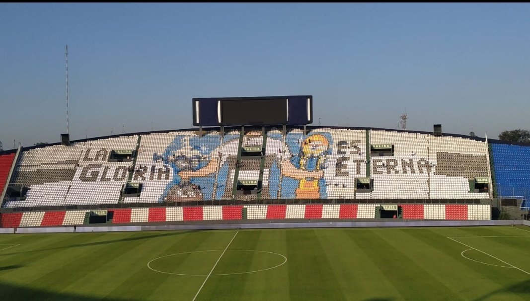 BrunoPont's tweet photo. Preparativos para el mosaico de Olimpia.
Foto: @nestorbeltran93 https://t.co/47PrcaIClx