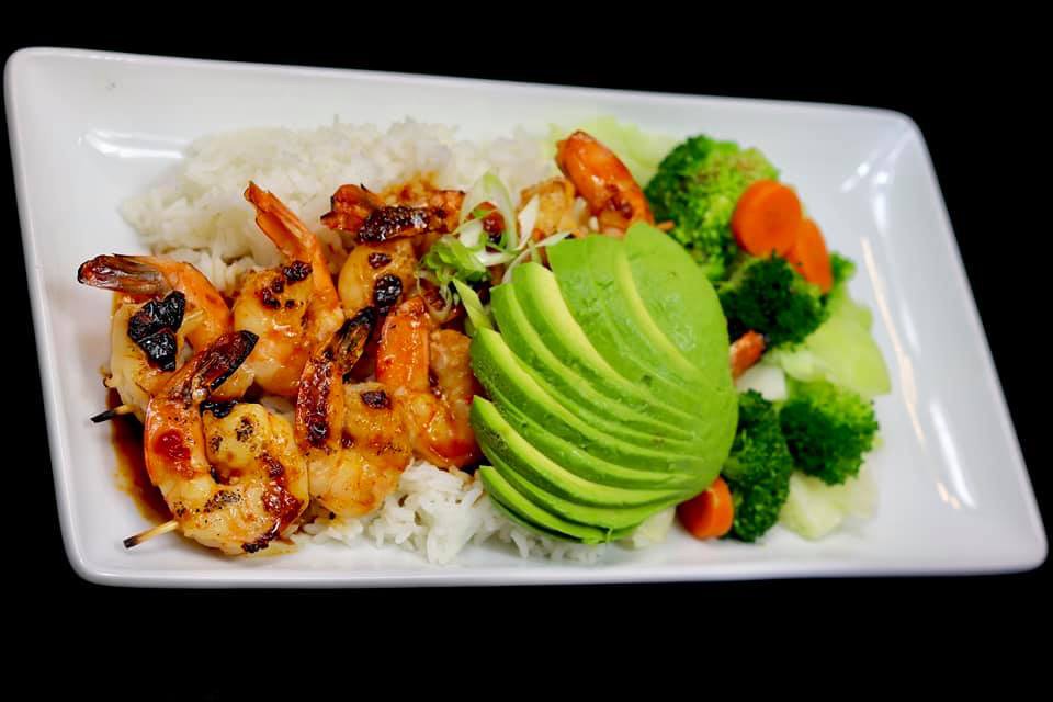 freshforkceres's tweet photo. What’s better than Shrimp Fork’d on a stick?
NOTHING!!
At Fresh Fork, all your protein selections go through the same marinating process, giving your taste buds the same great experience no matter what you pick. #getforkd
https://t.co/kLnHh60733 https://t.co/gu3q79Pub3