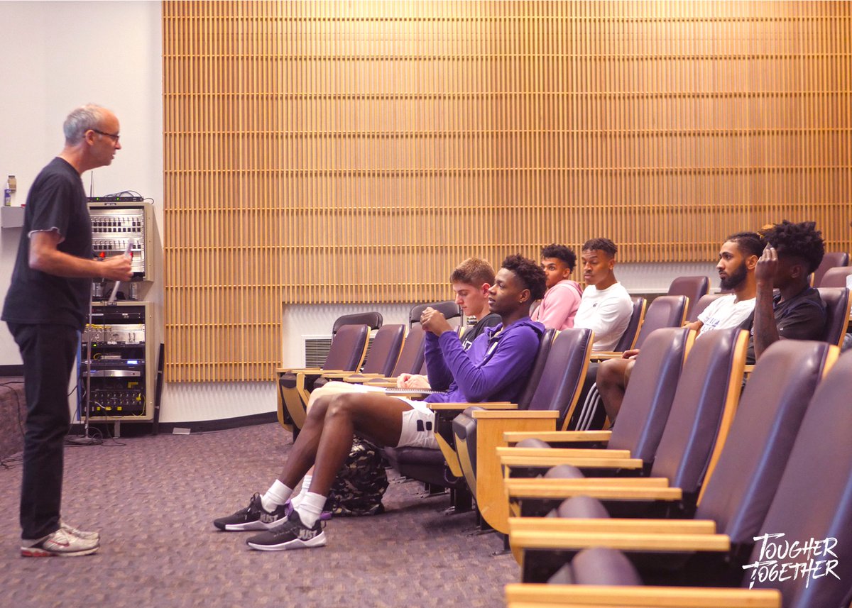 Coach_Hopkins's tweet photo. We leave for Italy in two weeks, but first we need to get to work in the classroom! Thank you to Dr. Clauss for getting us ready with some background information on Italian culture and experience traveling abroad! #TougherTogether #ThisisWashington https://t.co/ogkMpWx4lC