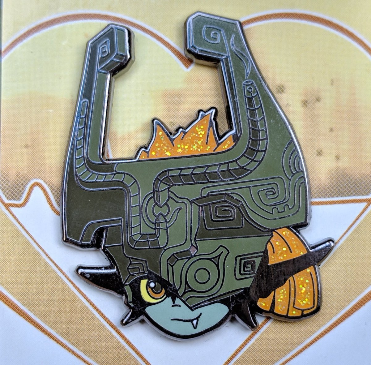deadcuteshop's tweet photo. ENTER TO WIN this super sold out midna pin (retro packaging included) All you gotta do is be following us and retweet this! Ends Friday the 2nd at 3:00 pm pst https://t.co/g3bq4kE4Fa