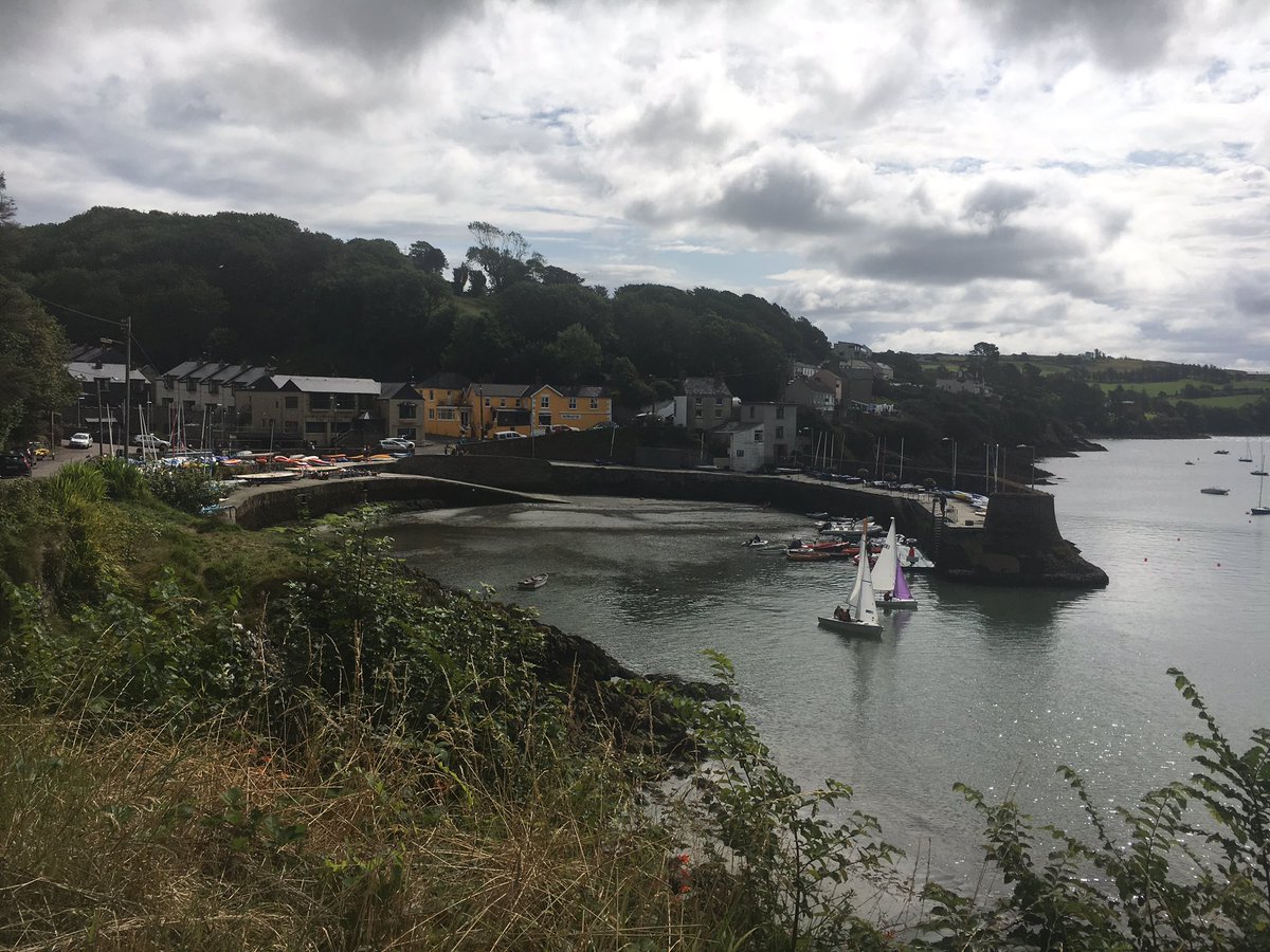 cbbarlow's tweet image. Started the day watching the sailors in Glandore, West Cork. #WildAtlanticWay #travelIreland