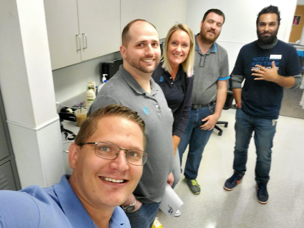 Thank you @AhsanMelwani for supporting our team during AR Manager Certification today!

#PRIMETIME #WINTOGETHER #ATTAR 

<a href="/JoeReichow/">Joe Reichow</a> <a href="/bpeterson407/">Bryce Peterson</a> <a href="/derekels/">Derek Elsrod</a> <a href="/JamesLeeOtt/">Jamie Ott</a>
