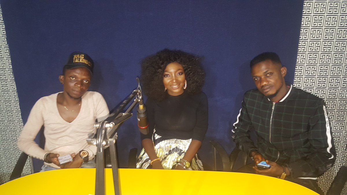Urockmedia1's tweet photo. #rushtuesday
About today with Glitz up with @biebie13 who has double guest @Mc_Talkingcy and @Realsamvin
A comedian and Gospel Artiste. https://t.co/HKnvvHKfPv