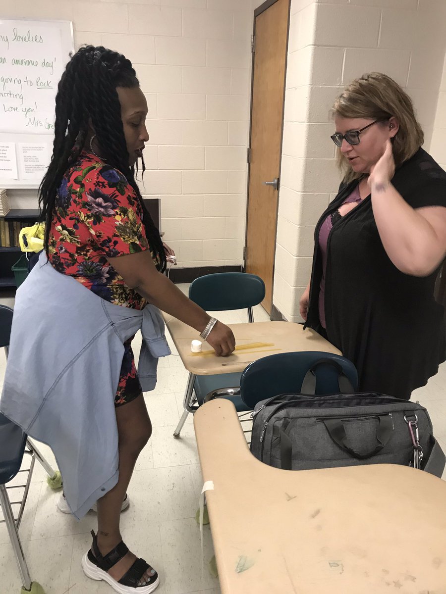 megan__burnette's tweet image. Team building with KCS STEM teachers! #towerchallenge #kcsscience2020
