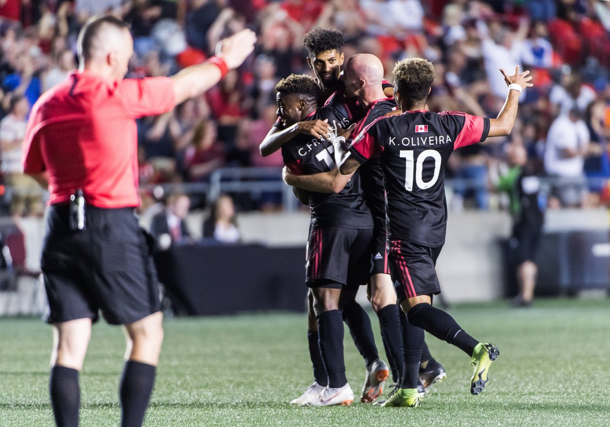 OttawaFuryFC's tweet image. CONTEST ⚽️

Retweet this post for your chance to win two #FuryFC jerseys and two tickets to our match this Friday against @bhmlegion, courtesy of @TELUS! 🔥

Winner chosen on Thursday, at 2PM ⏰

#ForTheFury #PourleFury #AllConnected