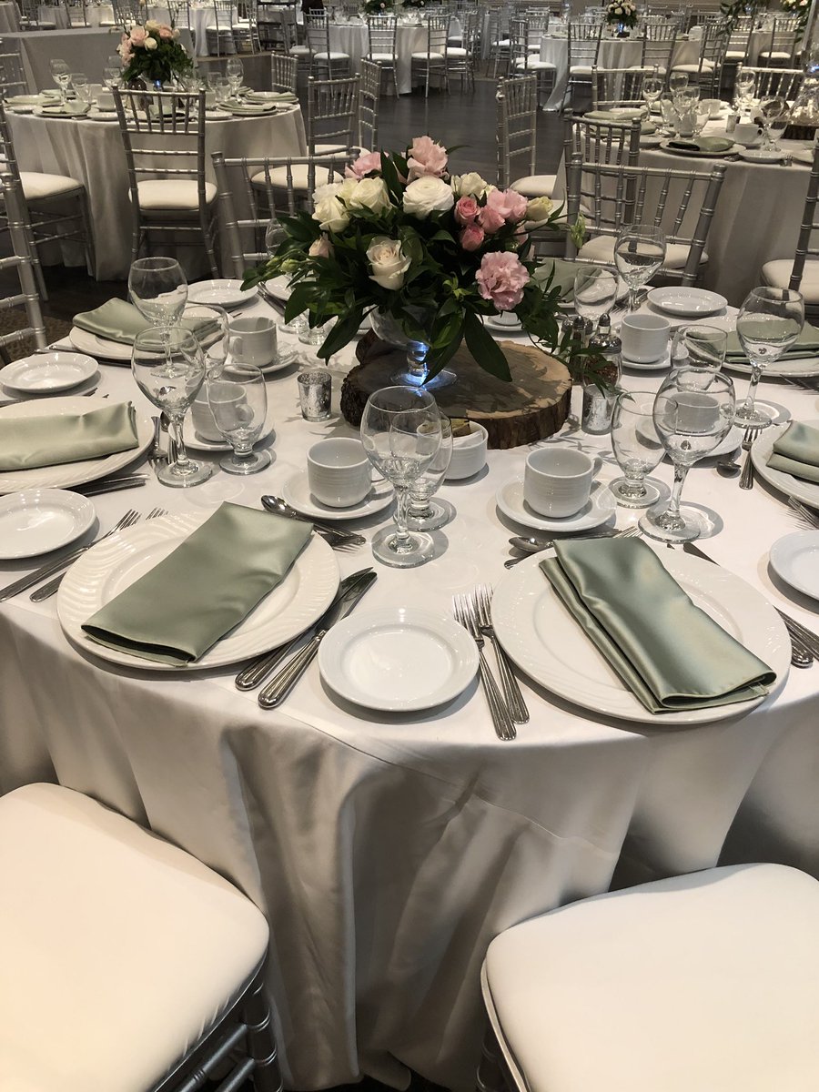 Your table is ready! Weddings, Corporate Events &amp; Social Gatherings! #clubitalia #niagarafalls #niagarafallsevents #niagaraweddings #corporateevents