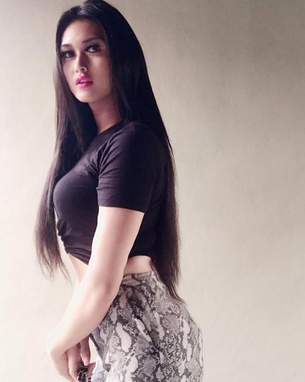 Soqollangan mushuk porno