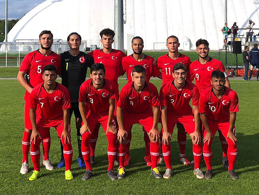 U19 Milli Takımı, Belarus'u 2-1 yendi

➡️ bit.ly/2Yx2mwt