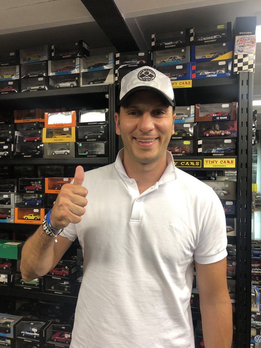 cars_tiny's tweet photo. Gian Maria Gabbiani #serialdriver grande pilota amico di Tiny Cars #tinycars #pilori #corse #gp #tinycars https://t.co/TcMzv27F3o