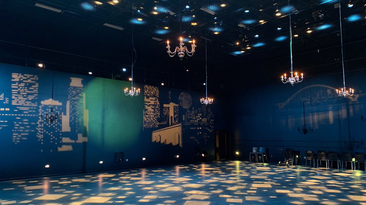 sandau_co's tweet photo. Getting a tour of the #Guthrie #Theatre for a new fun project / client. Freelancing digital #visualcreative #uxdesign #ux https://t.co/oxied9HE75