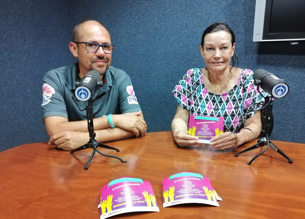 VerasNews's tweet photo. En cabina @PatysuarezRF recibe a Óscar Guzmán, Director del Instituto Municipal Contra las Adicciones, Benito Juárez, nos habla de la campaña #YoNoSoyCómplice. 

@IMCABJ #AbriendoLaConversación https://t.co/f993J94L7r