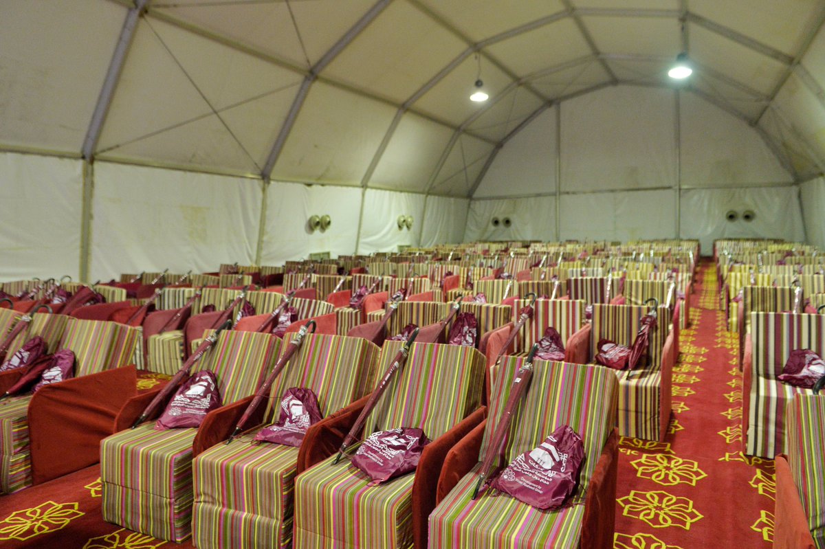 makkahregion's tweet photo. مشروع تطوير مخيمات حجاج جنوب
شرق آسيا:
•يقع على مساحة 400 ألف م
• مزودة بنظام تكييف عالي الجودة https://t.co/jPi1Cz9fCM