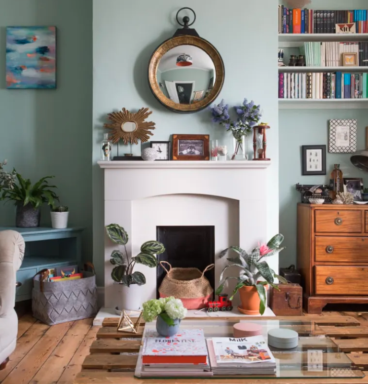 CutlerHomes's tweet photo. Move over, lime, forest, and olive: Sage green is the shade du jour. https://t.co/hkfvd4hHI4 https://t.co/kp9nXJ3UMa