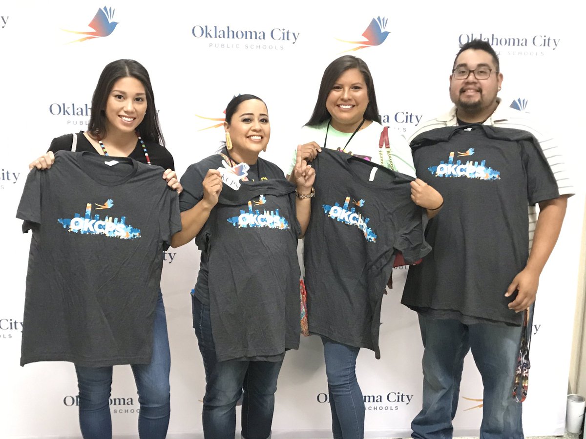 Staryellowfish's tweet photo. Best OKCPS Convocation Yet! Proud of our student Daniel Cervantes (Comanche) who was the student MC for this event! He did awesome! New brand, new year, new belief! #BelieveInOKCPS #TeamOKCPS #NASSOkcps #StudentSupportOkcps https://t.co/H8EvLKRCmX