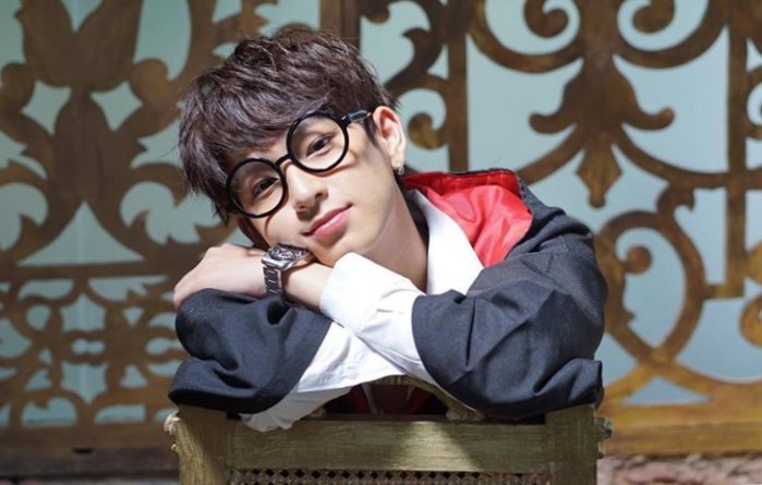 •Chimon Wachirawit RuangwiwatNationality: ThaiBirthday: January 15 2000Age: 19IG: chimonacNotable Works: My Dear Loser: Edge of 17 || He& #39;s Coming to Me || The Gifted || Our Skyy || BLACKLIST  #ChimonWachirawit  @Chimonac