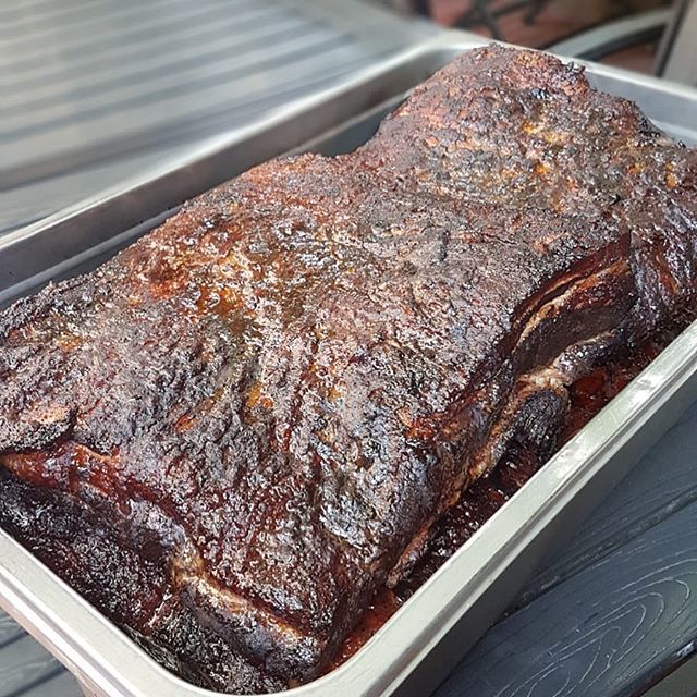 House smoked bacon 🤤

#bacon #pork #smokedmeat #smoked #getinmybelly (via Instagram ift.tt/2KiNGrV)