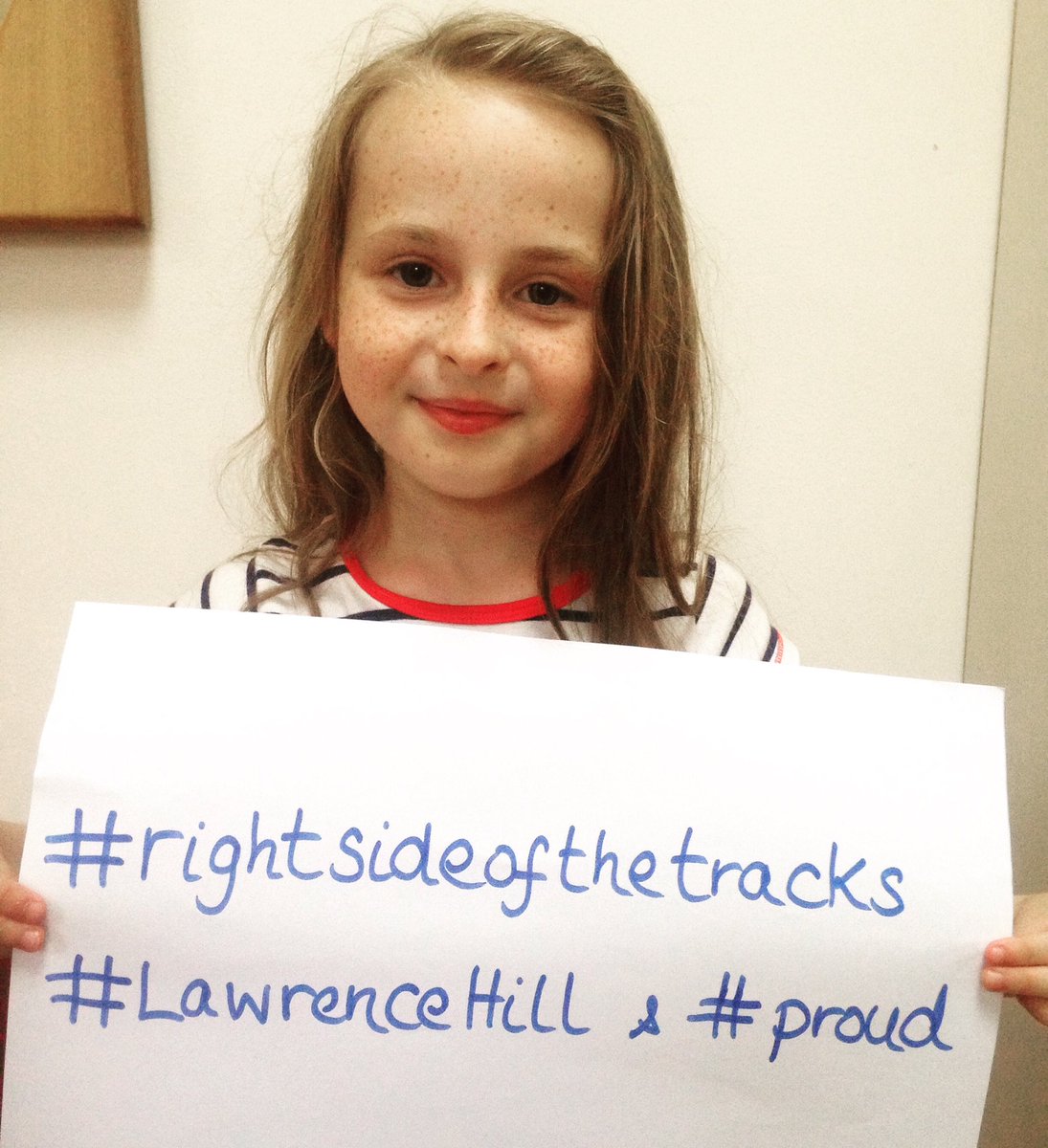 littlegreenamy's tweet photo. #LawrenceHill & #proud #rightsideofthetracks @upourstreet @nicolabeech @MargHickman @BristolUni https://t.co/BFJqOyp9cc