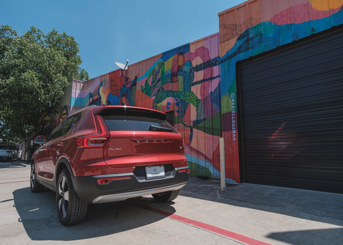 Have you seen the latest from Volvo yet? An IIHS Top Pick+ for 2019, the Volvo XC40 is the compact SUV designed around you. #AutobahnVolvoCars #AutobahnFW #Volvo #VolvoCars #XC40 #VolvoFamily 
🎨: @MariellGuzman 
ow.ly/BEDh50vh9wK