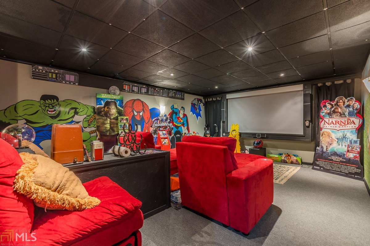flury_kw's tweet photo. What a basement!!! Call Jana and take a look. 706-499-6896 #janaflury https://t.co/9MMnNECOAW…/126-f…/5d1f5ad1b1789276da507d00/ https://t.co/dvqqVSB12c
