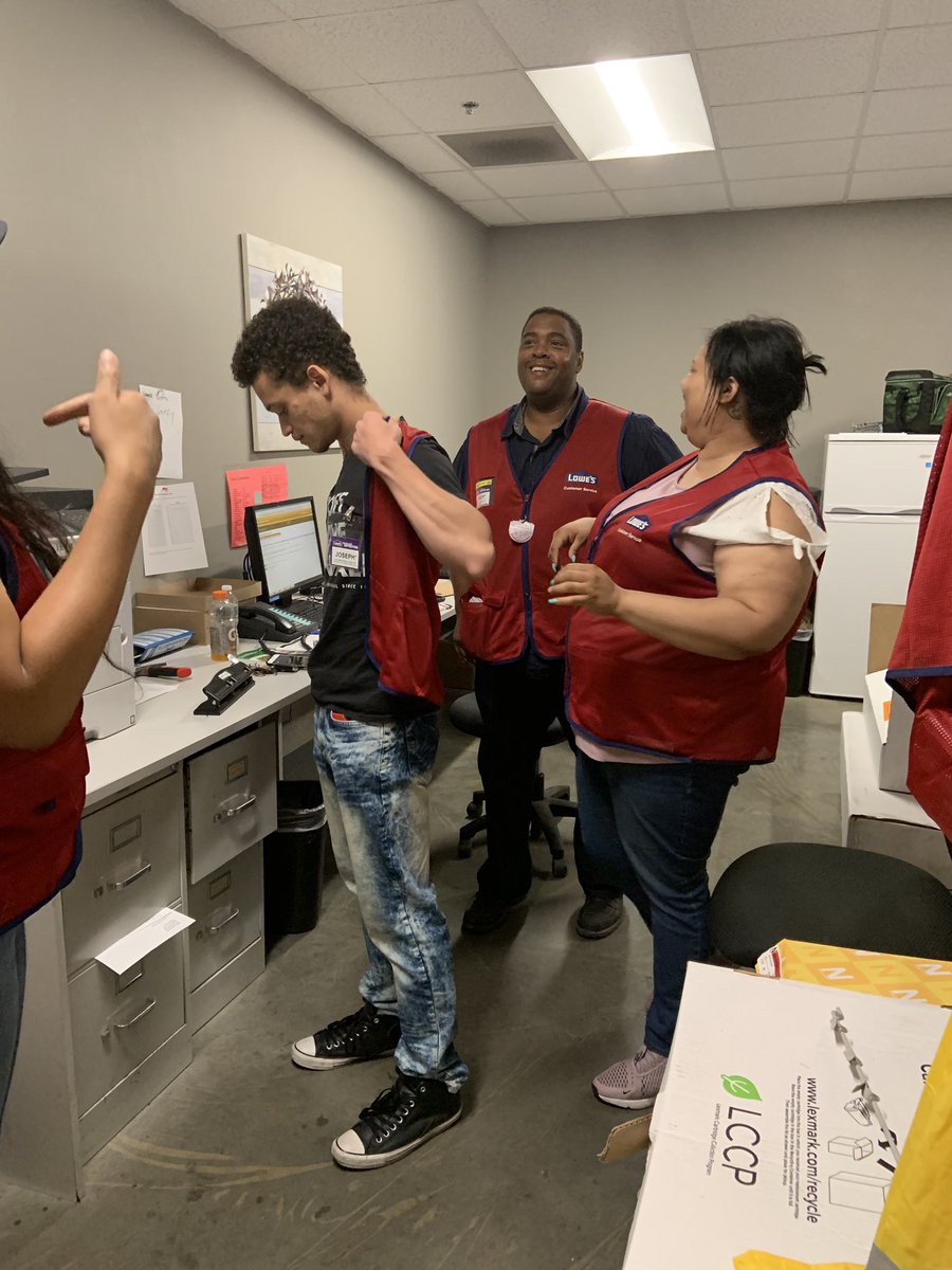 Rahsolo76's tweet photo. Another Red Vest Ready moment here at 2284. Join me in congratulating Joseph for completing his Red Vest Ready training and getting his Red Vest. https://t.co/vjEdvNZClZ