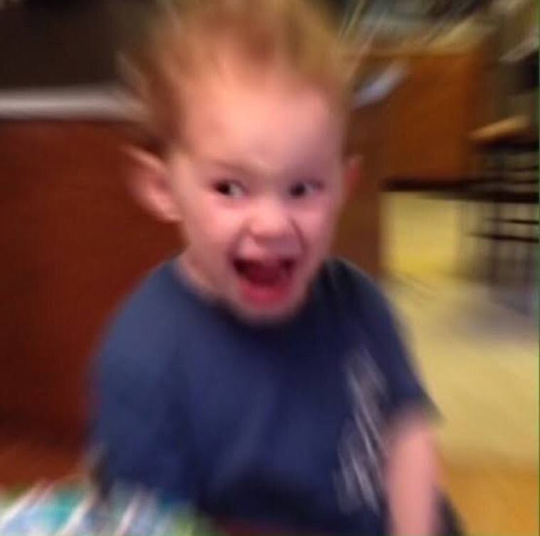 nicoletteholly's tweet image. the entire world when Tyler steps out of the limo first:
#TheBachelorette