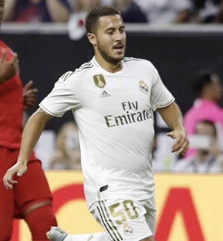 FutballTweets's tweet photo. Eden Hazard has eaten Eden Hazard https://t.co/X5QiYZaf4U