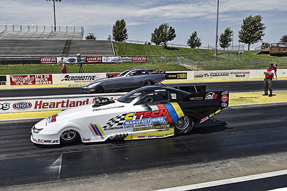 Add another Wally to the shelf! The Hool Brothers came out on top of a strong field last weekend at Heartland Motorsports Park in their CTech Camaro TA/FC! Congrats team! 🏆
#nhra #lodrs #funnycar #dragracing #chevy #camaro #racing #ctech #topalcoholfunnycar