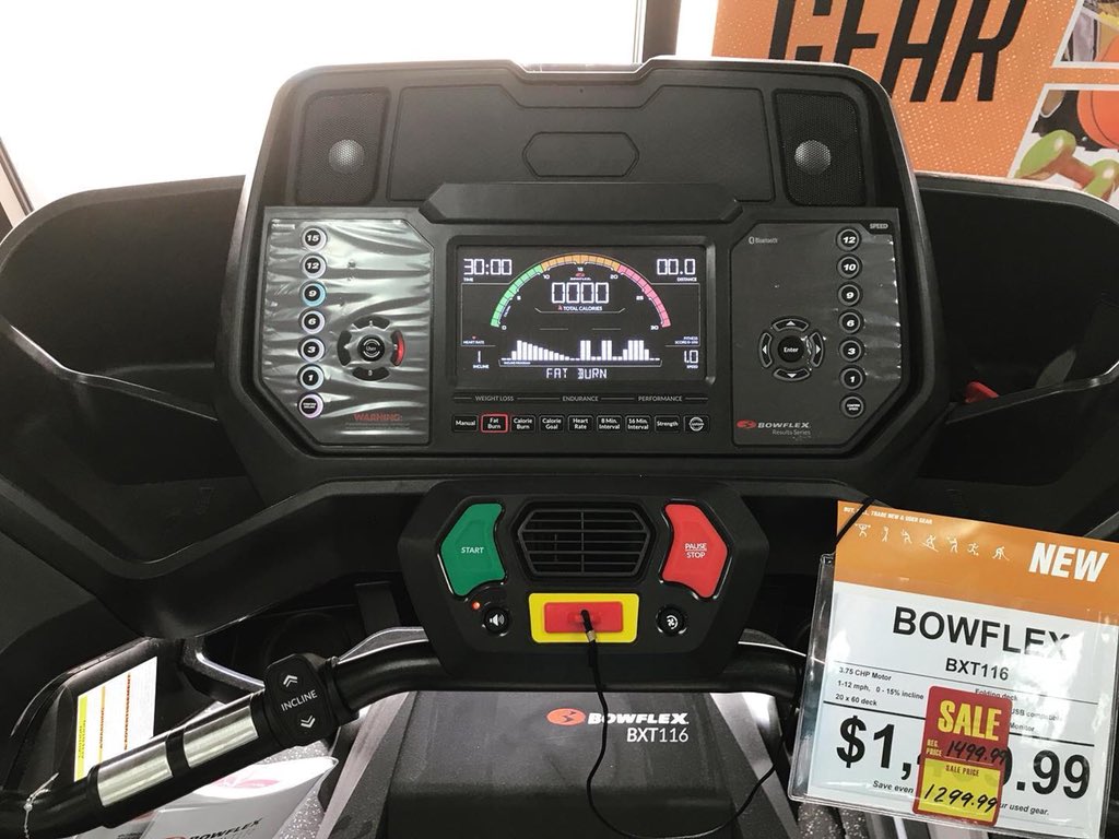 PlayitagainLC's tweet image. 🚨Treadmill Tuesday SALE🚨
•
NEW Bowflex Treadmill BXT116 w/ manufacture warranty 🙌🏻 
•
Deal of the CENTURY. Visit Play It Again Sports at 1021 E Amador for more info! #playitagainsportslc #bowflex #purelascruces