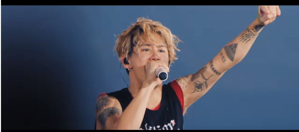ONE OK ROCK – We are [Official Video from AMBITIONS JAPAN DOME TOUR] buff.ly/2SSdO0o
